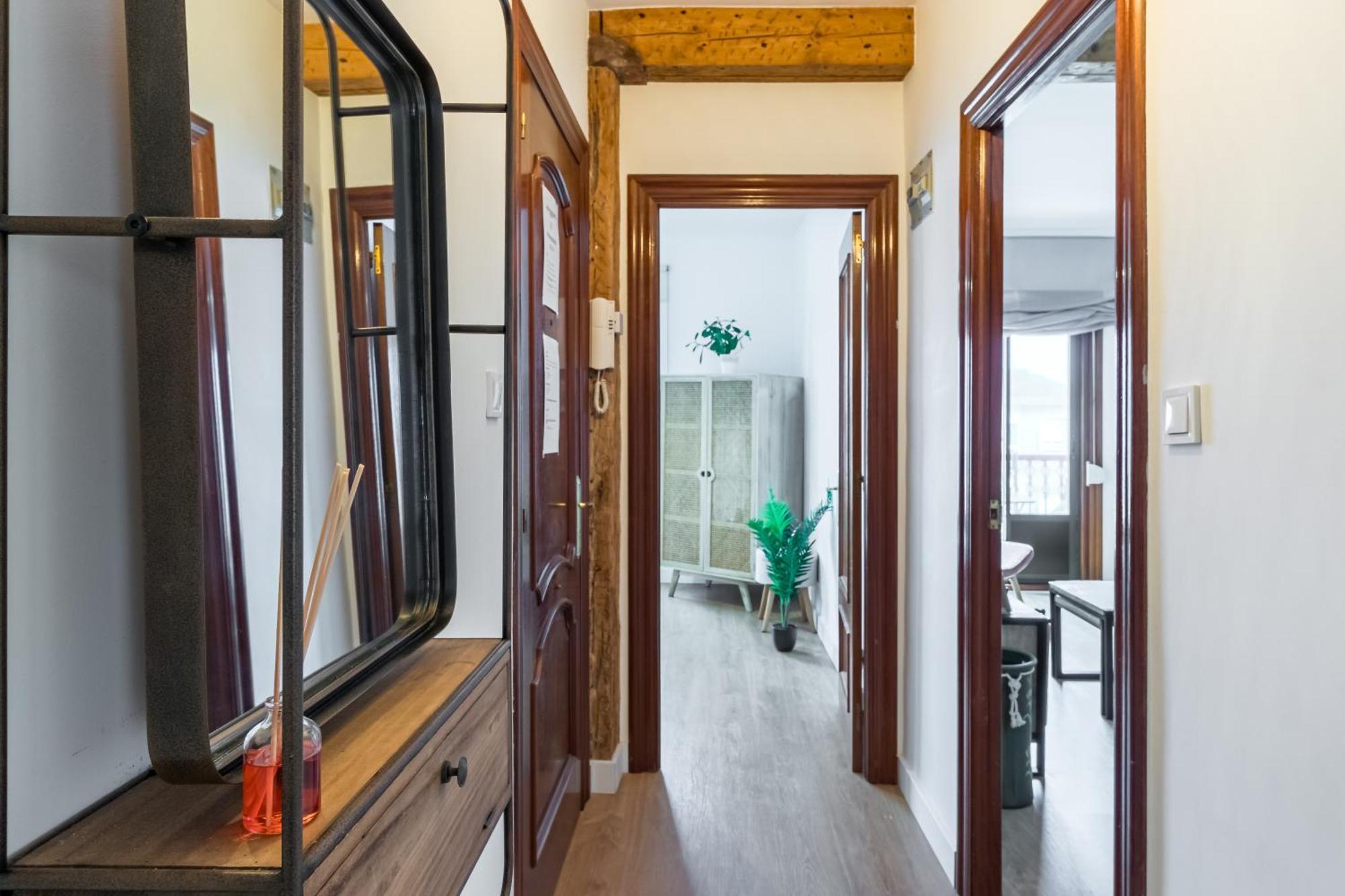 Apartamento Centrico Con Encanto سانتاندر المظهر الخارجي الصورة
